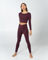 Essential Cropped Longsleeve Dark Berry