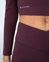 Essential Cropped Longsleeve Dark Berry