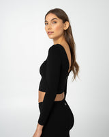 Essential Cropped Longsleeve Night Black